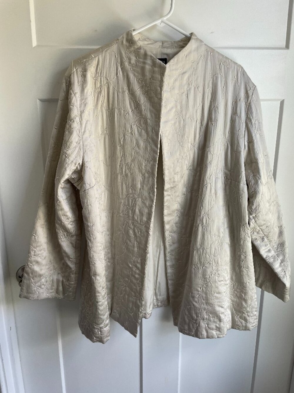 Eileen Fisher Woman 100% Silk Quilted Embroidered Jacket Coat Cream Plus 1X